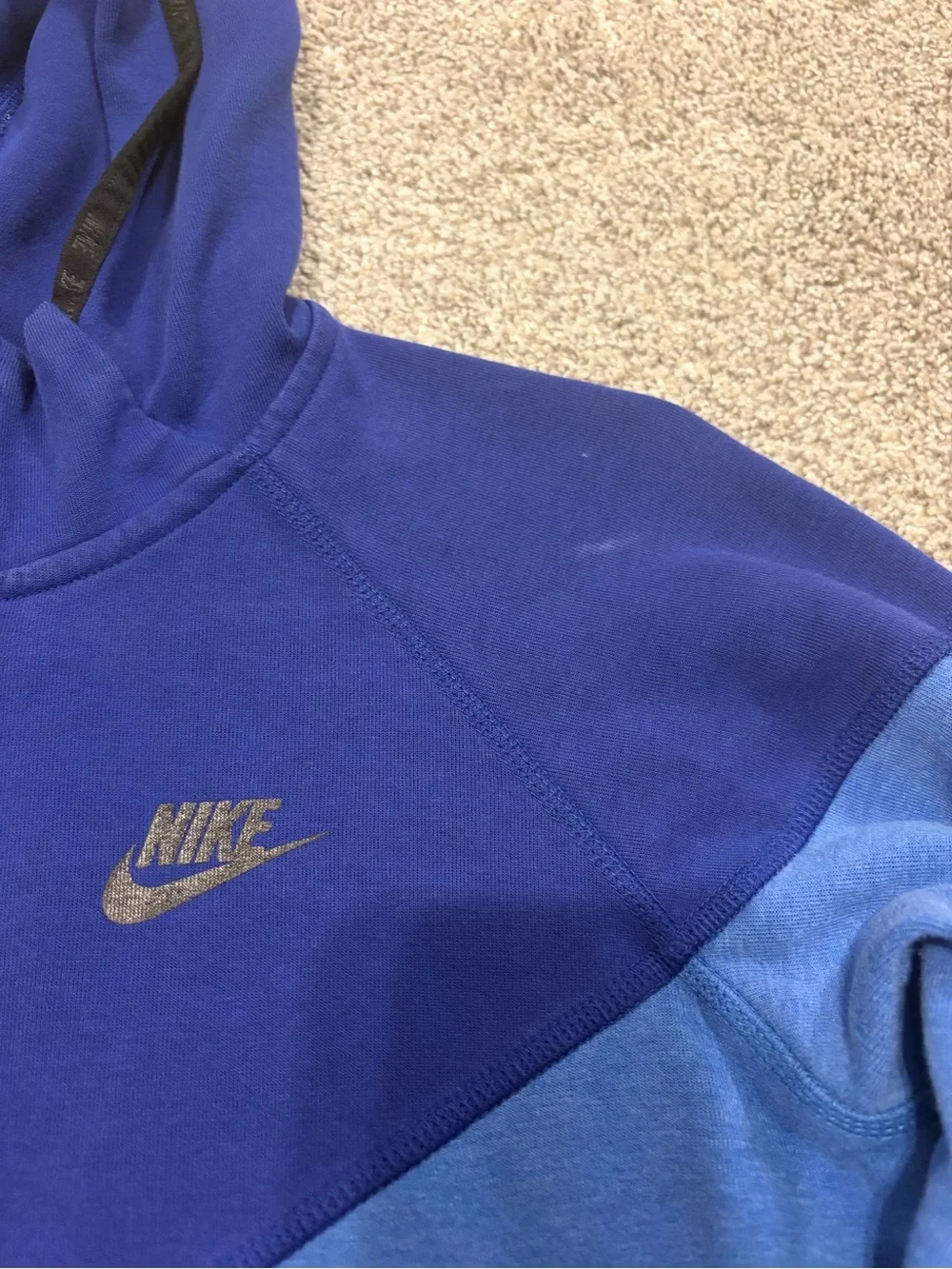 Nike lightweight performance